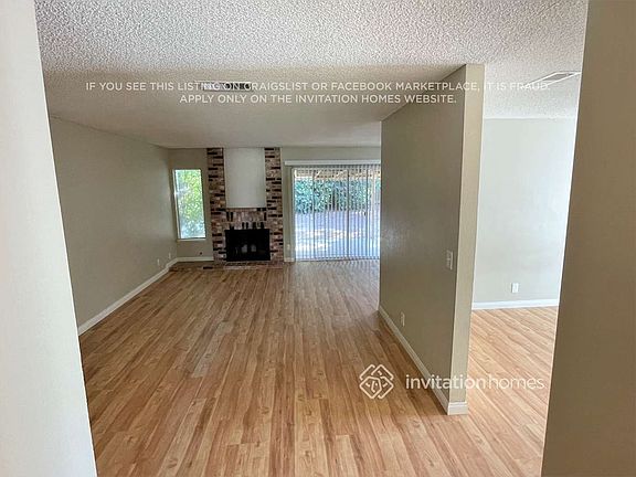 2nd image of 10059 Glen Grove Ct