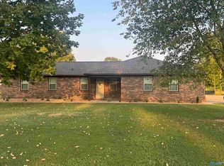 111 Willowbrook St, Decatur, AL 35603