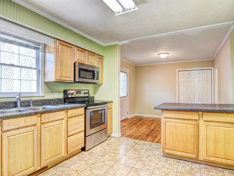 5333 Ridgewood Heights Dr — Photo 7