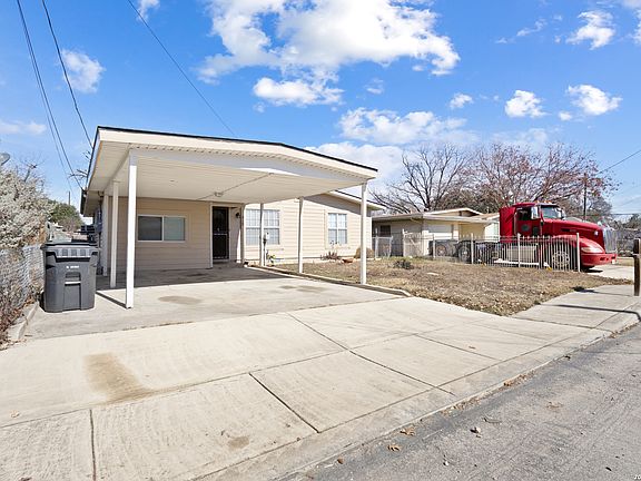 3rd image of 615 Overhill Drive