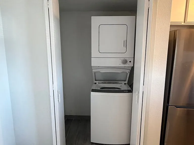 4809 Hahn Ave #24 — Photo 8