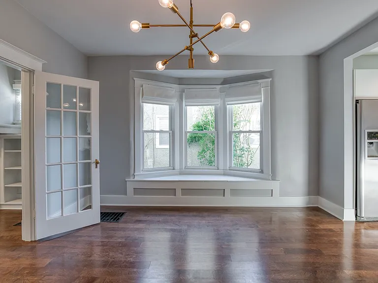 2103 Wrocklage Ave — Photo 10