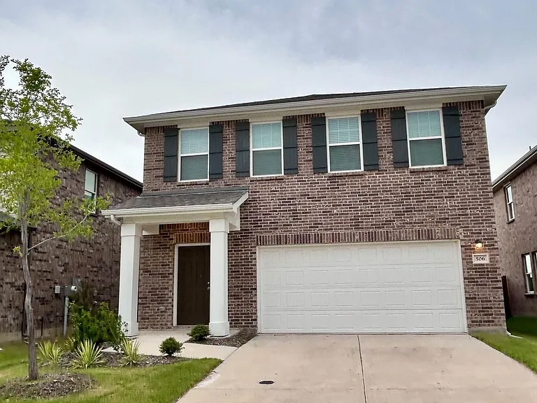 506 Valley View Dr — Photo 4
