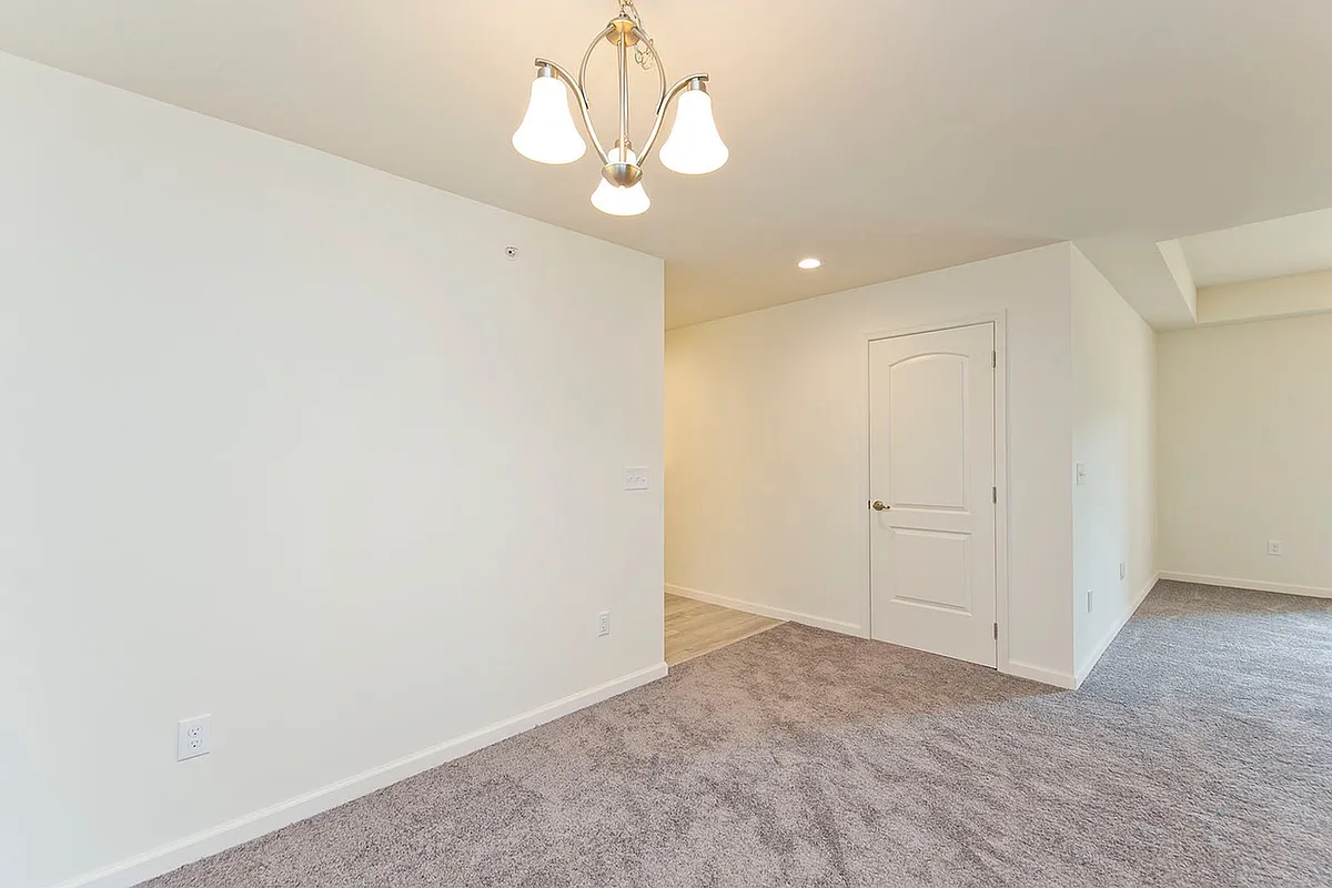 Dining Room - PRIORITY PLACE APTS