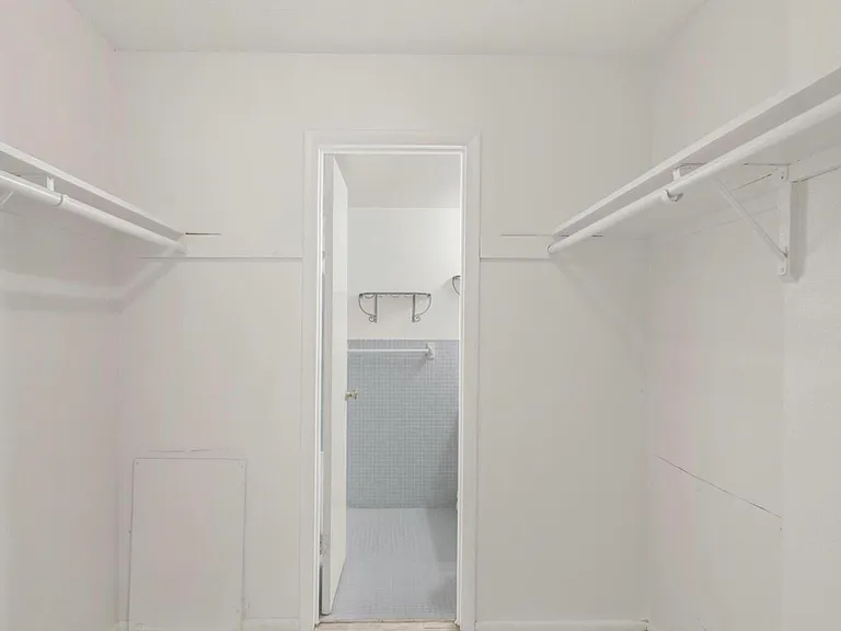 230 Columbia Dr #311 — Photo 9
