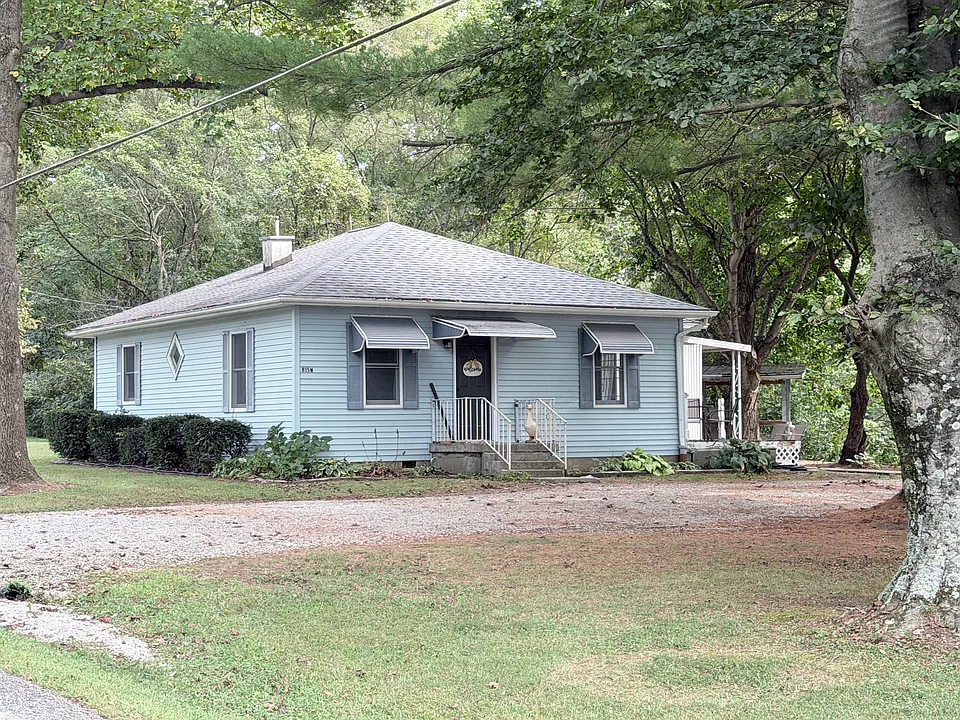 815 W County Road 750 N