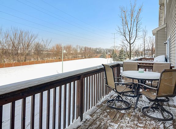 5th image of 217 Willow Blvd Unit 1203-A