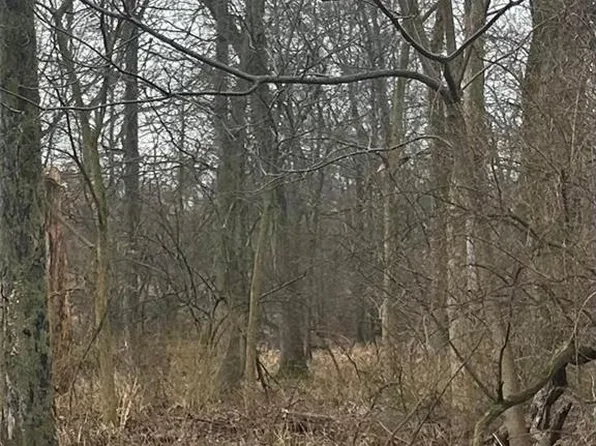 72 School St, Piscataway, NJ 08854