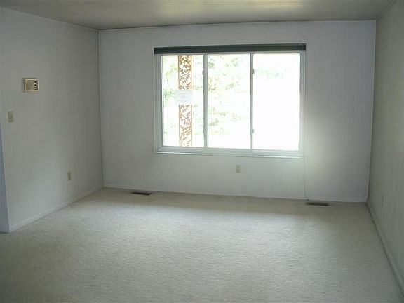 2nd image of 6224 Cheri Lynne Dr