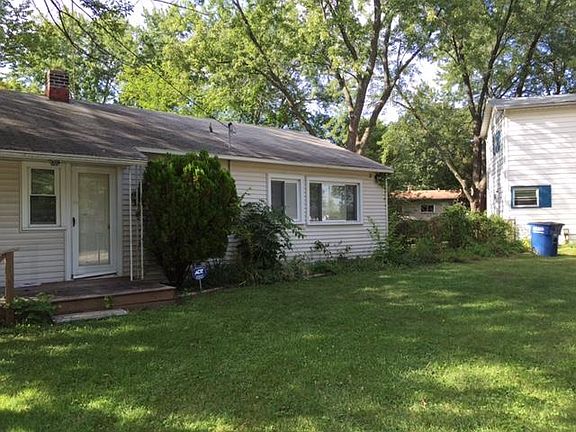 2nd image of 31463 Alcona Ct