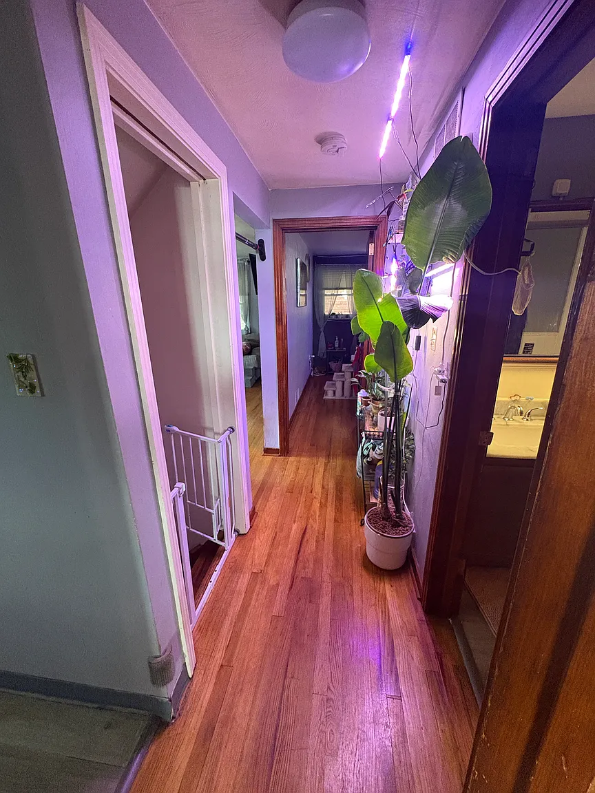 645 Grandview Ave photo 1
