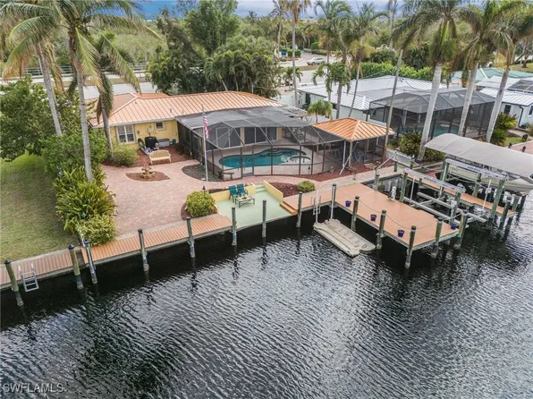 14310 McGregor Blvd, Fort Myers, FL 33919