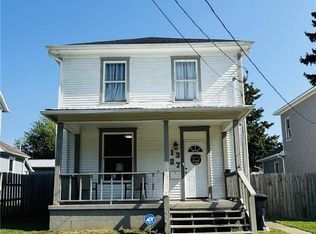 1327 Hickory St, Zanesville, OH 43701