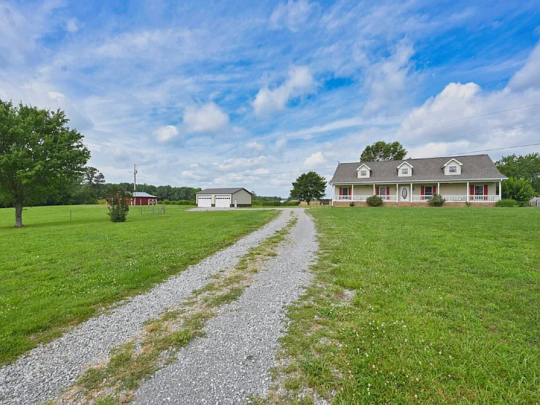 4616 Woodrow Wilson Rd — Photo 97