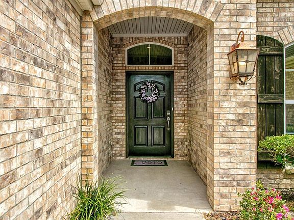 4th image of 3570 Windrose Dr