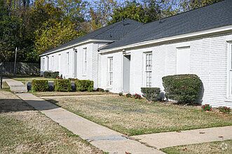 Building Photo 2