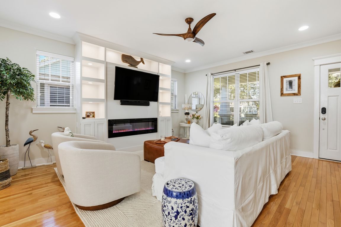 next background image