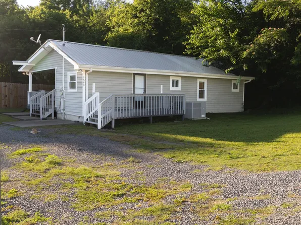 1568 Perry St SE, Cleveland, TN 37311