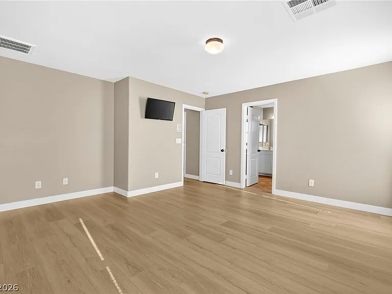 6117 Brenneman St — Photo 21