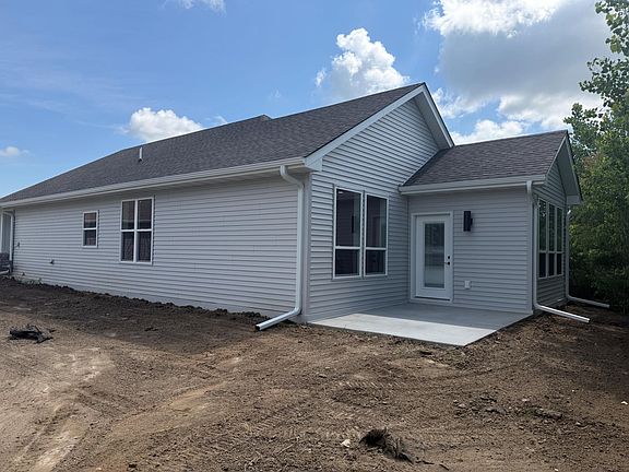 5th image of 7333 Kahl Cir NE