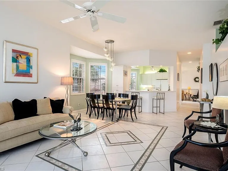 2383 Ravenna Blvd #Penthouse 202 — Photo 9
