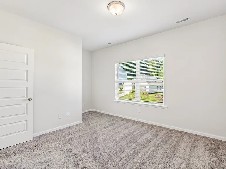 1017 Pinnacle Pkwy — Photo 8