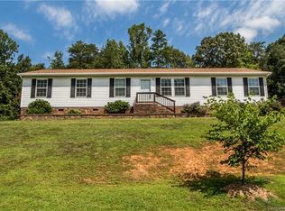 1007 Daniel Dr, Stanley, NC 28164