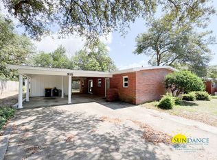 315 Lake Dr, Fort Walton Beach, FL 32548