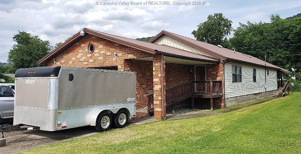 1st image of 5218 Elaine Dr