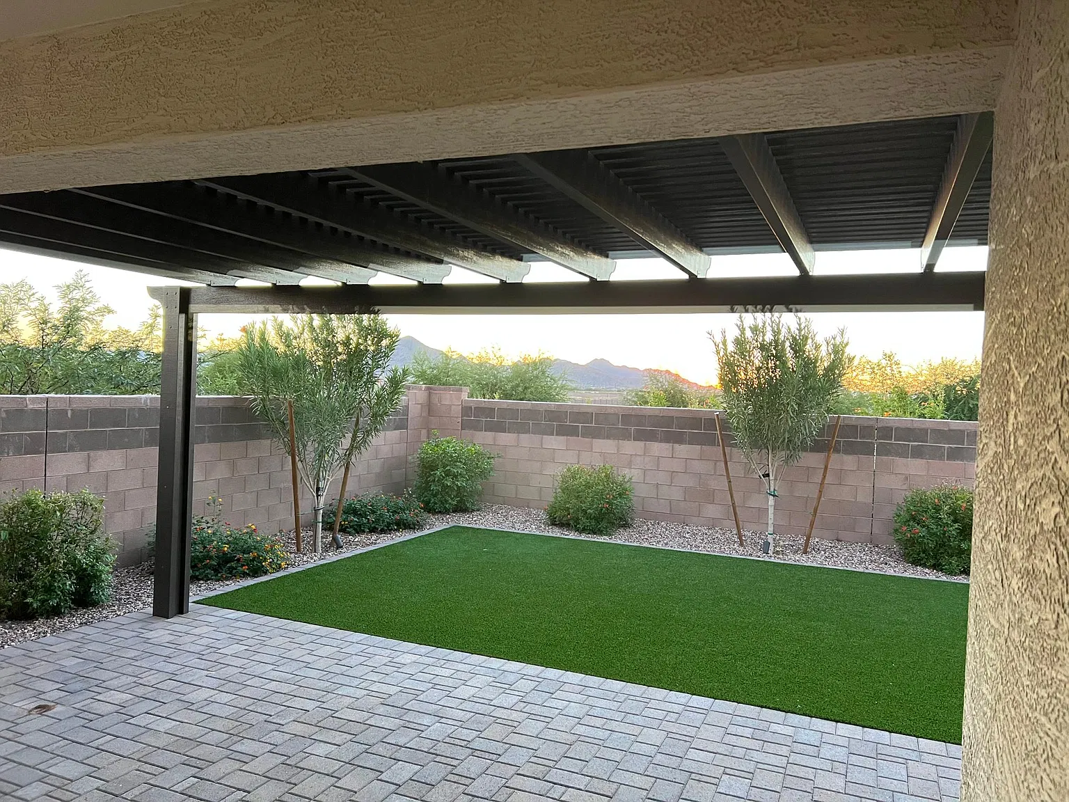3 bed, 1604 sqft, $2,295 — Photo 2
