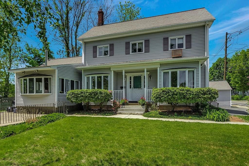 34 Lowell St, Woburn, MA 01801 Zillow