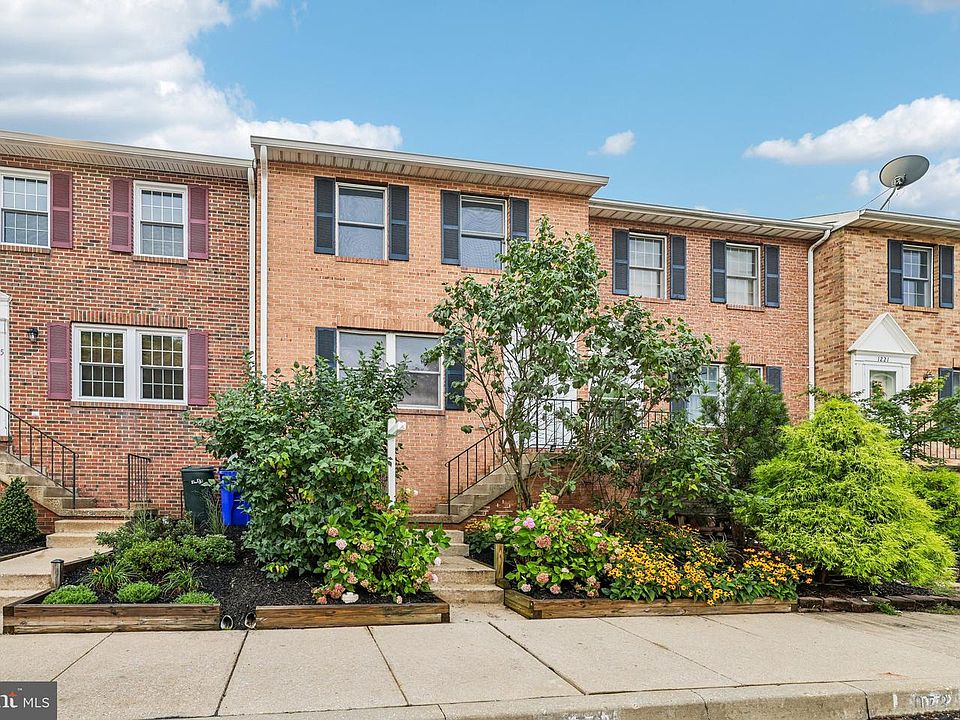 1st image of 1217 Oak View Dr