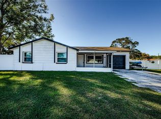 616 Highview Cir N, Brandon, FL 33510