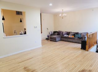 5 Tellicherry Ct #1, Jersey City, NJ 07305