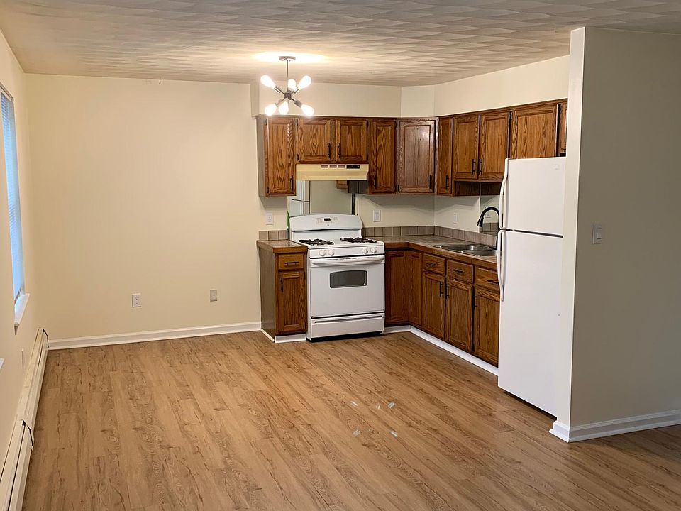 1st image of 112 N Hyde Park Ave #1L