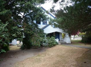 9003 38th Ave SW, Seattle, WA 98126