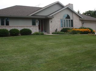 6520 366th Ct, Burlington, WI 53105