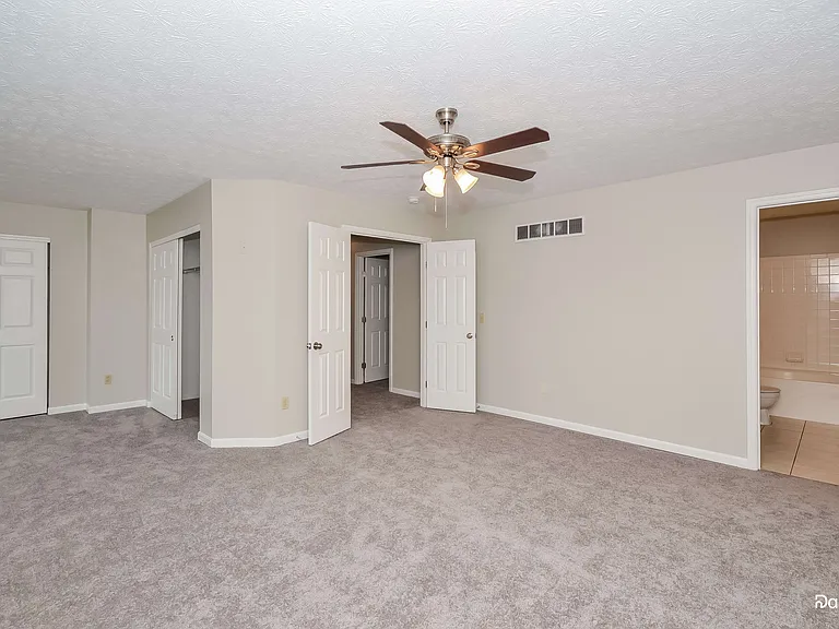 4241 Muscovy Ln — Photo 12