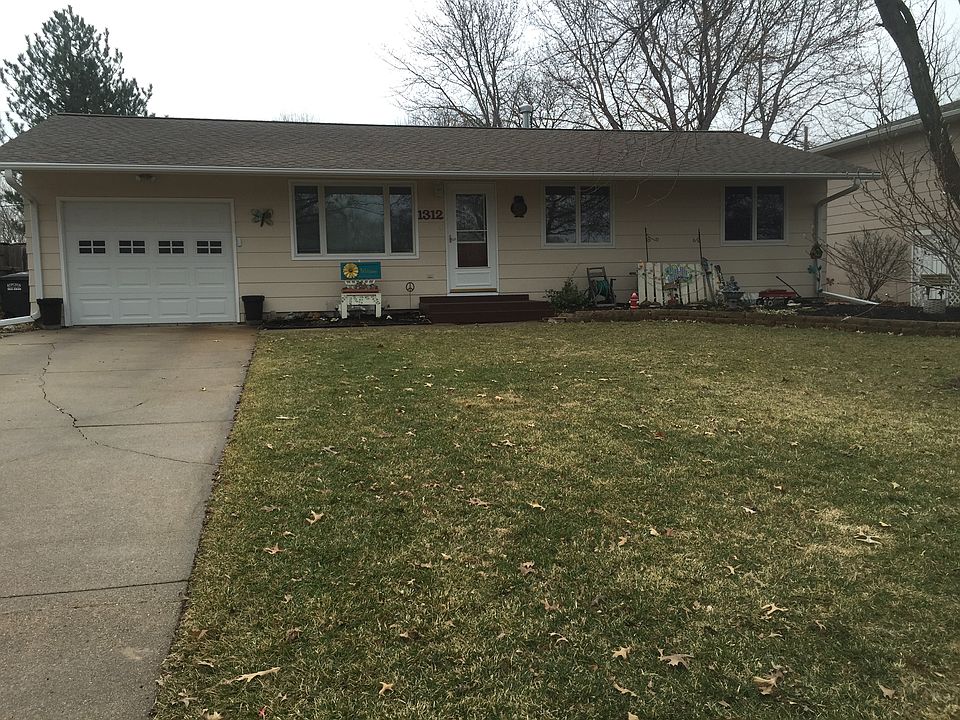 1st image of 1312 N Maine Ave