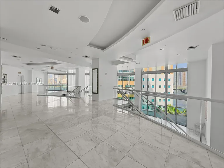 350 S Miami Ave #2102 — Photo 46