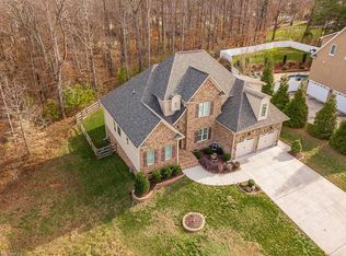4674 Orchard Grove Dr, Clemmons, NC 27012