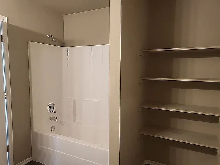2414 Canyon Creek Dr — Photo 56