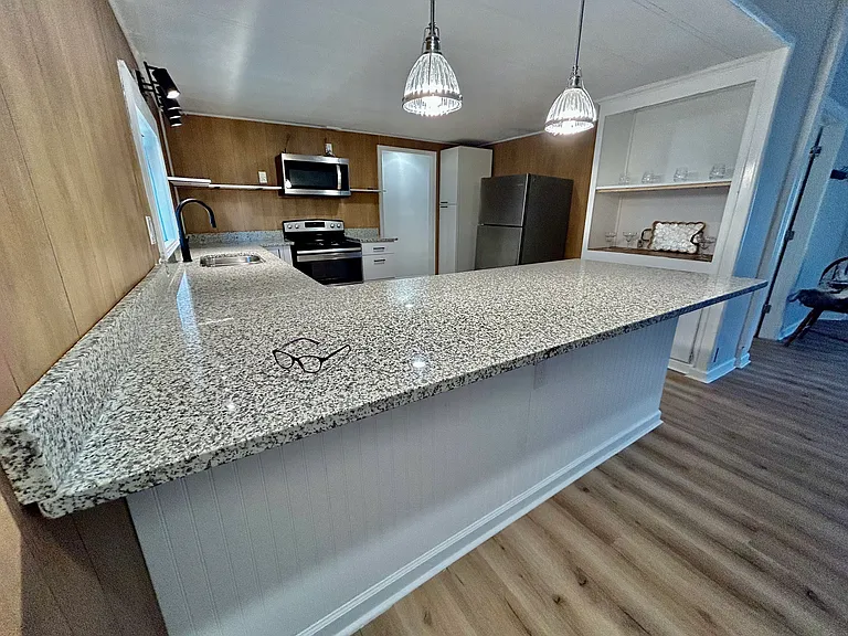 174 Dunsmore Dr — Photo 7