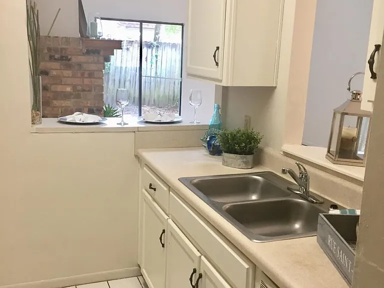 2830 Villager Cir — Photo 11