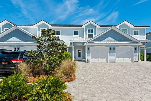 45 Golden Bell Ct #C Photo 1