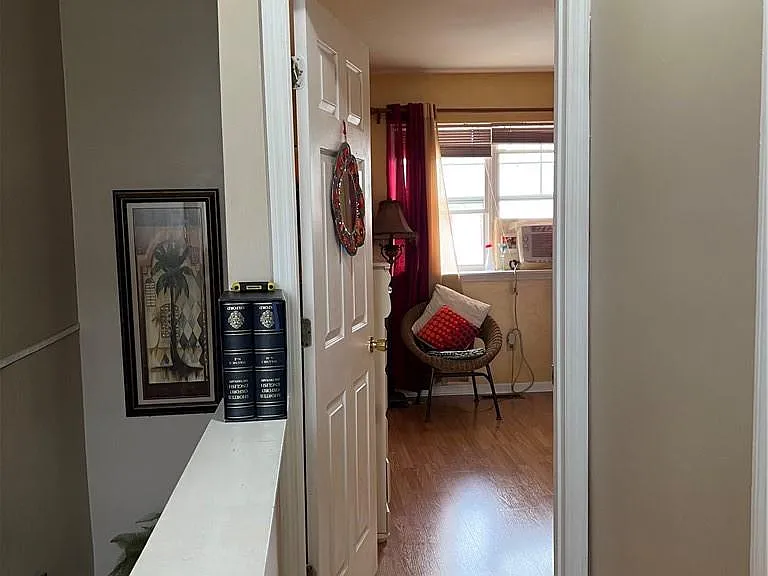 6 Taconic St — Photo 14