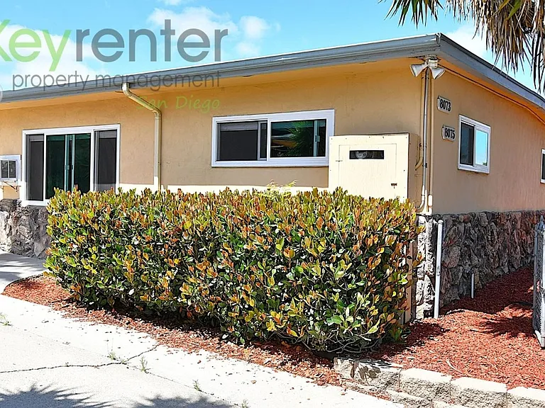 8073 Palm St — Photo 8