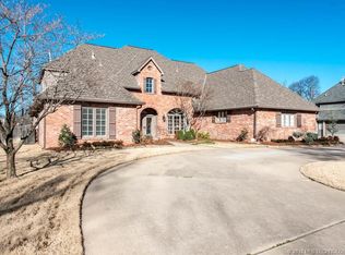 10430 S Hudson Pl, Tulsa, OK 74137