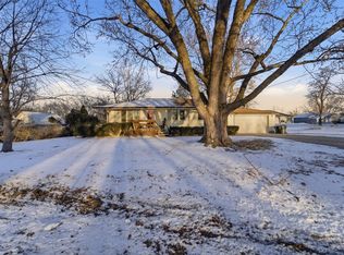 809 N York St, Monroe, IA 50170