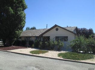 20 Willow Dr, Yerington, NV